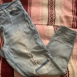 Old Navy Rockstar super skinny high rise jeans with details on knees!